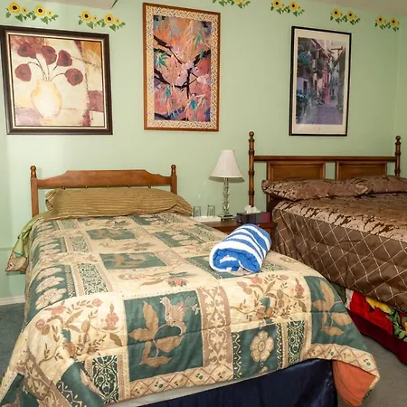 The Charming Hide-Out Apartment Abbotsford Exterior photo