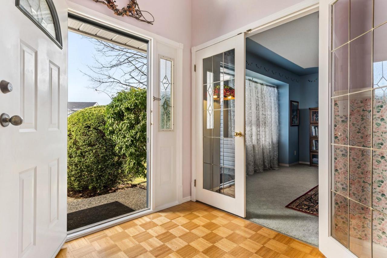 The Charming Hide-out Homestay Abbotsford