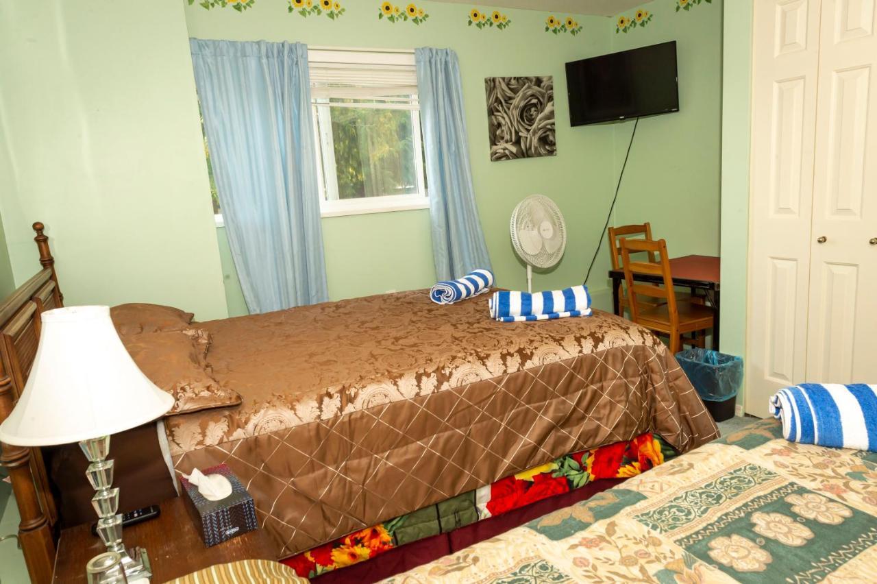 The Charming Hide-out Abbotsford
